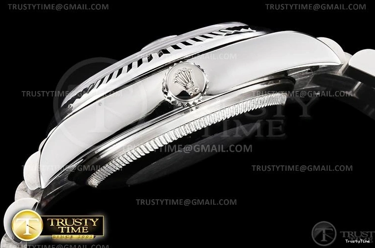 0914 RMDJ0253E – DJ Midsize 31mm Sophisticated 825